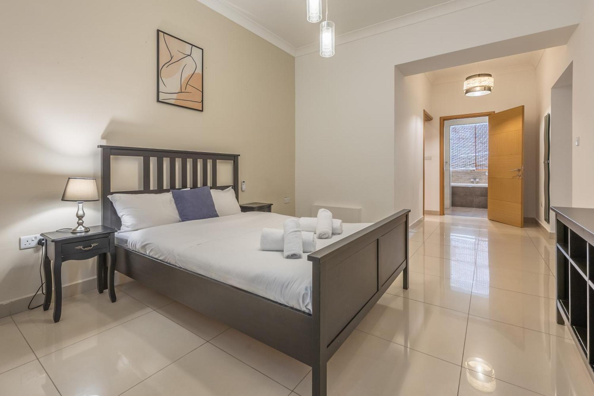Hard To Come By - Modern & Huge House In Σλιέμα Εξωτερικό φωτογραφία
