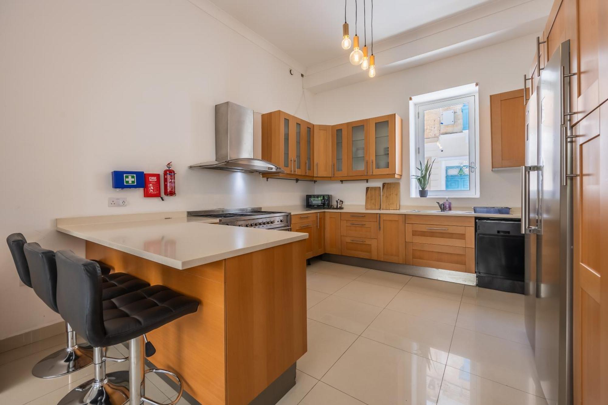Hard To Come By - Modern & Huge House In Σλιέμα Εξωτερικό φωτογραφία