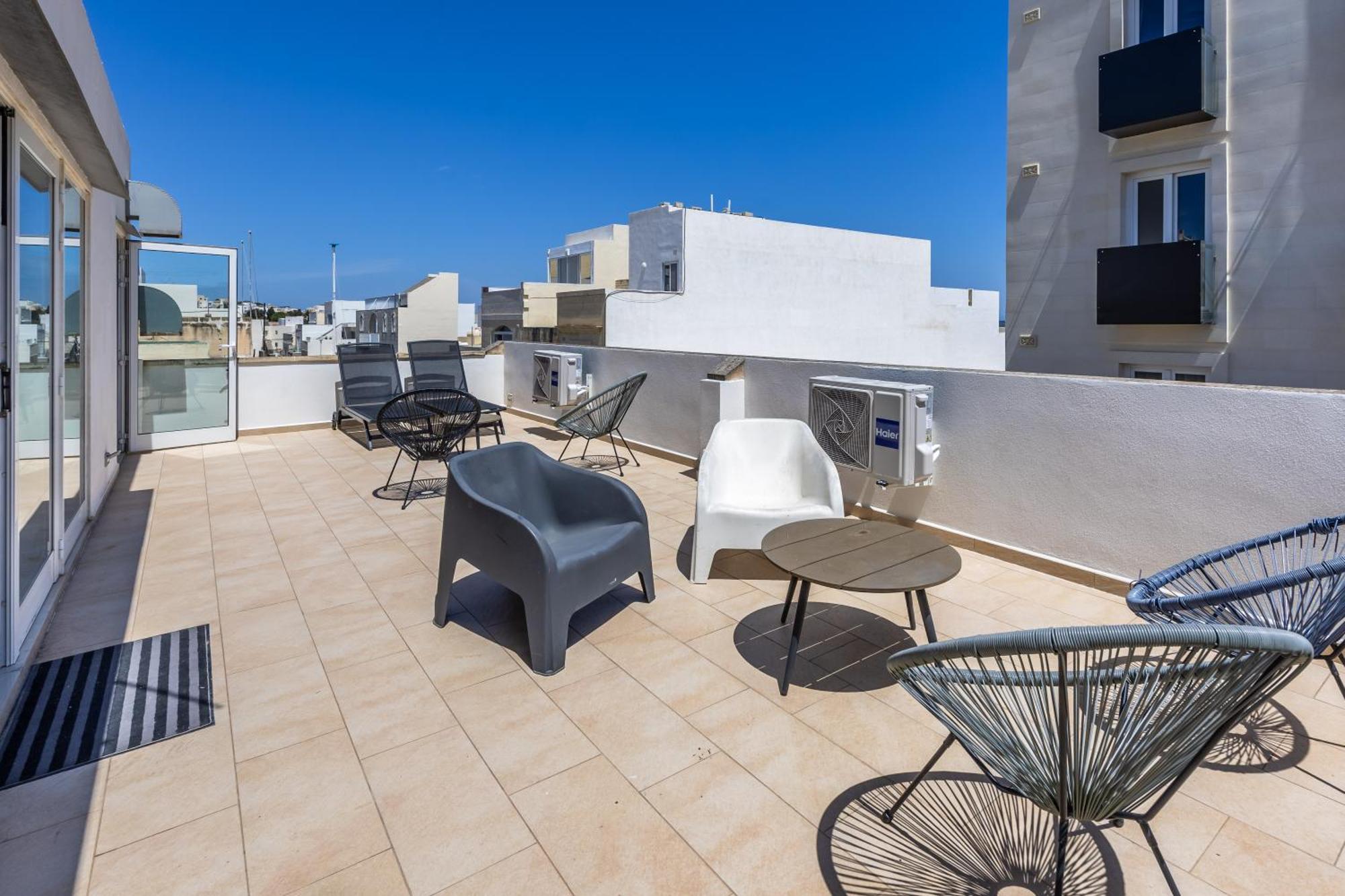 Hard To Come By - Modern & Huge House In Σλιέμα Εξωτερικό φωτογραφία